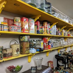 Elkin Antiques and Collectibles Mall