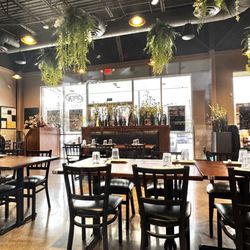 Chang Yai Thai Noodle & Cafe