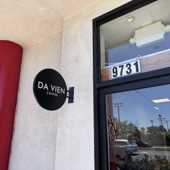 Da Vien Coffee - Desserts Near Me - Westminster, California