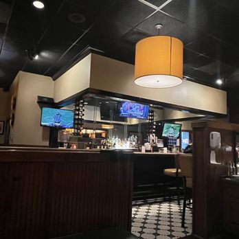 Ruby Tuesday - Burgers Near Me - Lumberton, North Carolina