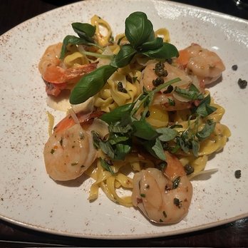 Twin Creeks Steakhouse - Shrimp Scampi ($30). Small portion, lots of ingredients, and delicious fresh made pasta. - Steakhouses Near Me - Las Vegas, Nevada Twin Creeks Steakhouse - Shrimp Scampi ($30). Small portion, lots of ingredients, and delicious fresh made pasta. - Steakhouses Near Me - Las Vegas, Nevada
