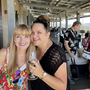 Temecula Wine Trolley Wine Tours - Calloway winery - Wine Tours Near Me - Temecula, California Temecula Wine Trolley Wine Tours - Calloway winery - Wine Tours Near Me - Temecula, California