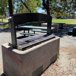 Littlejohn Park - BBQ