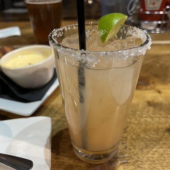 Kickapoo Tavern - Blood orange margarita - American Near Me - Keystone, Colorado