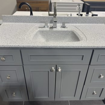 Studio41 Home Design Showroom - Vanity - Kitchen & Bath Near Me - Chicago, Illinois