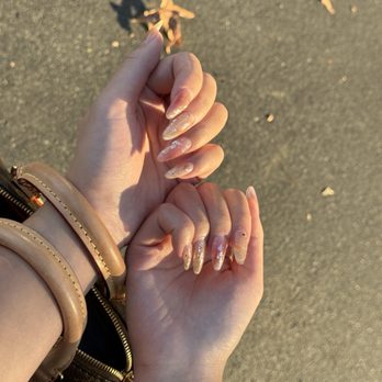 J2 Nails & Beauty - Eyelash Service Near Me - Orange, California J2 Nails & Beauty - Eyelash Service Near Me - Orange, California