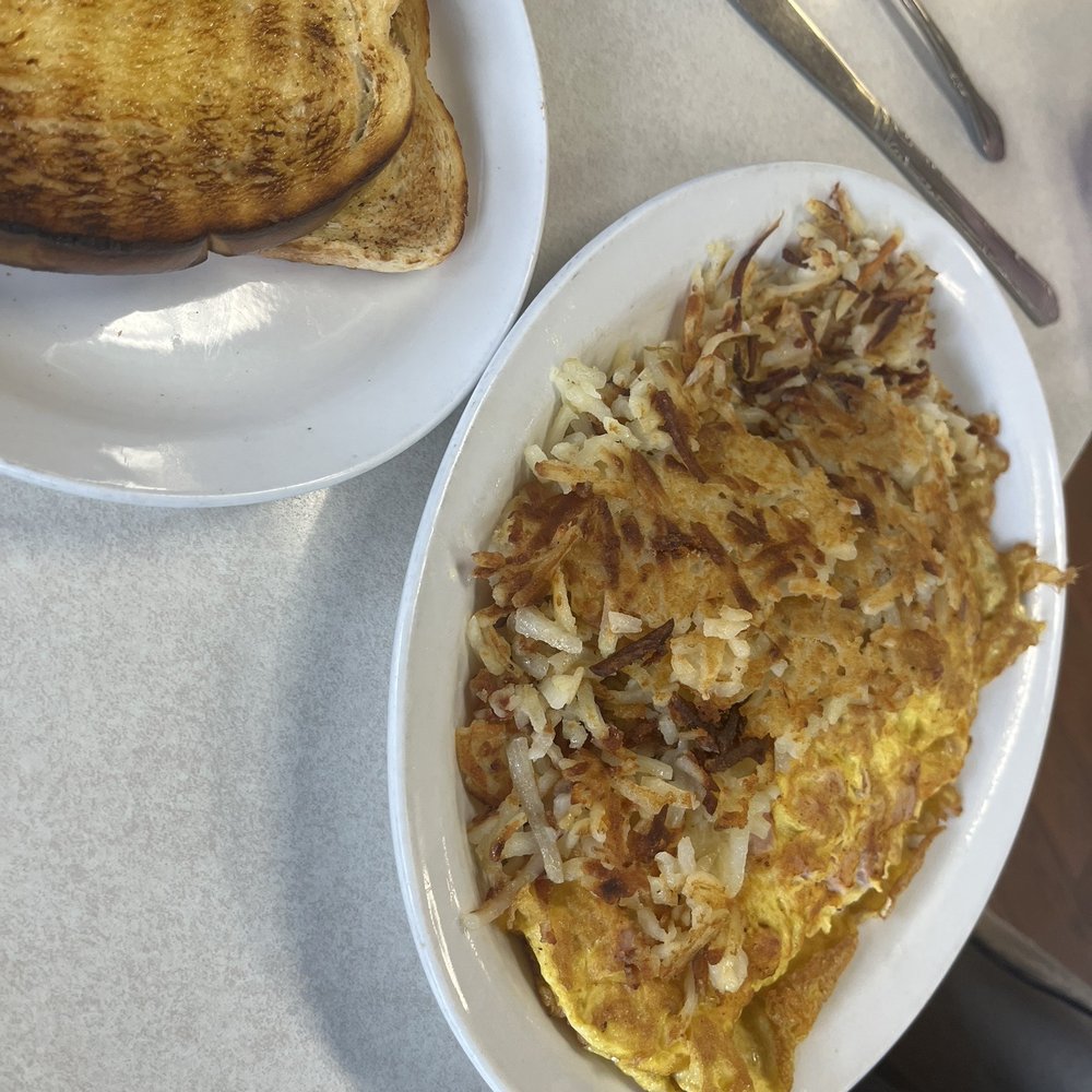Flap-Jacks Restaurant - Ham and Cheese omelette - New American Near Me - Brownsburg, Indiana