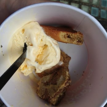 Ben's Cookies - Cookie and ice cream - Desserts Near Me - London, XGL Ben's Cookies - Cookie and ice cream - Desserts Near Me - London, XGL