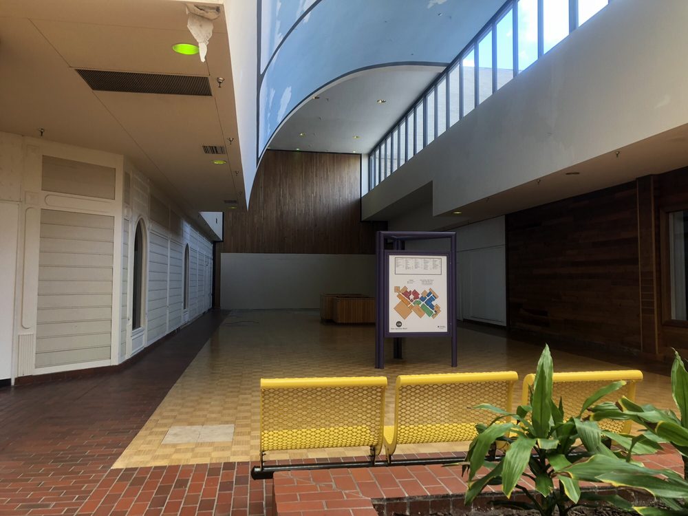 san jacinto mall movies