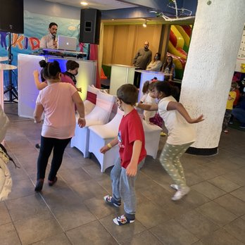 Kidzone - Kids Activities Near Me - Manchester, Connecticut