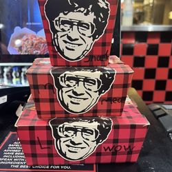 Smoke's Poutinerie - The different size options. If you don't specify they give you the meal size. SNACK-MEAL-WOW SIZES