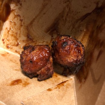 Pizza Twist - Plant Based Vegan Wings- BBQ - Pizza Near Me - Sacramento, California