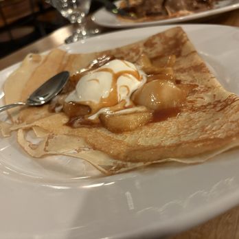 Le Billig - Caramel apples and ice cream - Creperies Near Me - Quebec City, Quebec