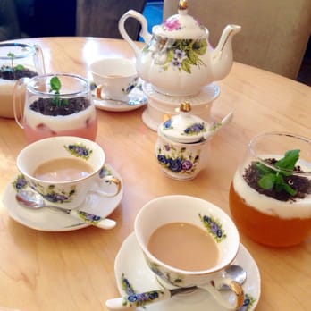 Prince Tea House - Pot of tiger milk tea along with potted passion fruit green tea,potted rise milk tea, potted mango milk tea - Tea Rooms Near Me - Flushing, New York