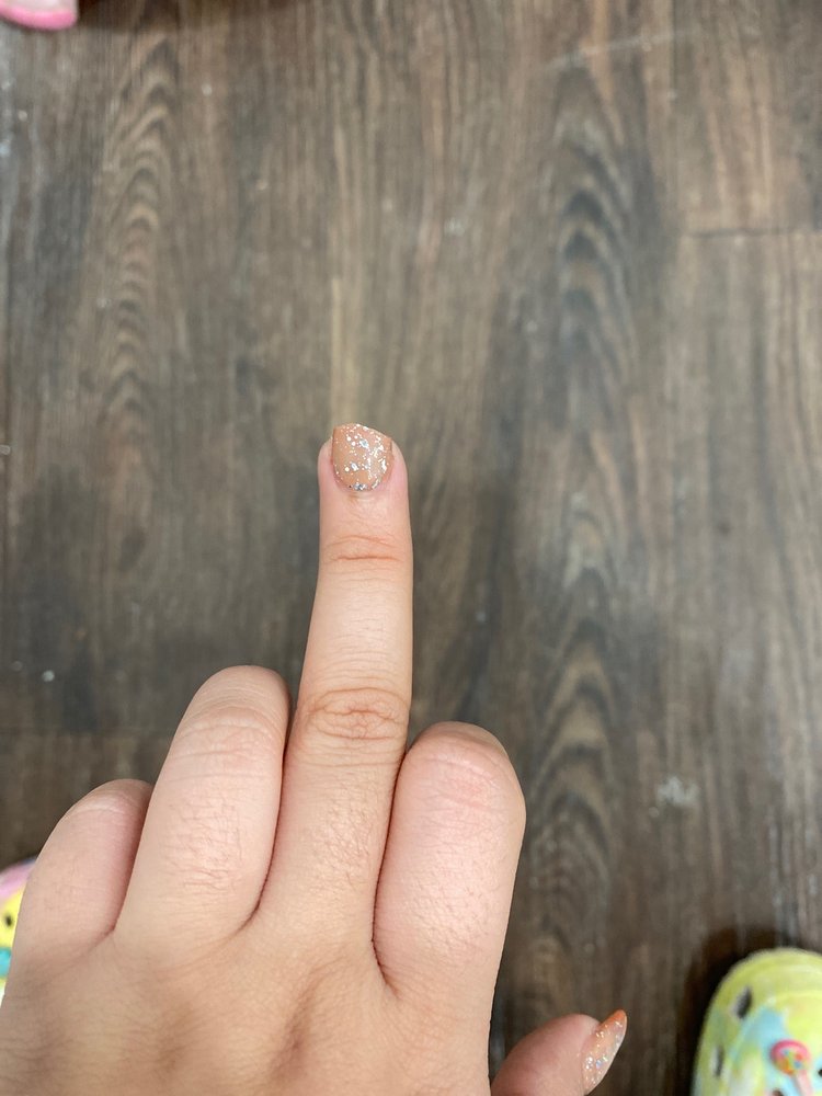 PRO NAILS EXPRESS Updated October 2024 2314 N Washington St