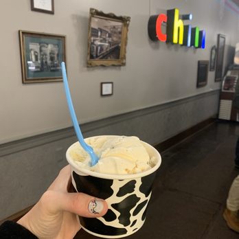 Chill Artisan Ice Cream - Chill ice cream inside - Ice Cream & Frozen Yogurt Near Me - Medina, Ohio