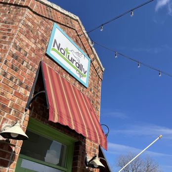 Naturally Cafe - Entrance - Juice Bars & Smoothies Near Me - New Braunfels, Texas Naturally Cafe - Entrance - Juice Bars & Smoothies Near Me - New Braunfels, Texas