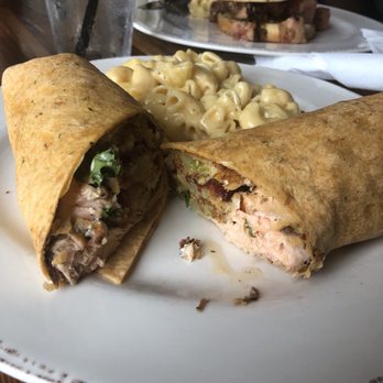 Brown Dog Eatery - Salmon wrap and Mac and cheese - New American Near Me - Carrollton, Georgia