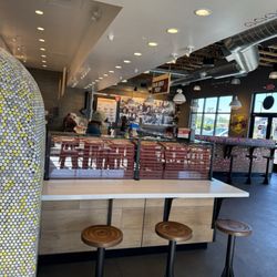 MOD Pizza - Inside