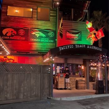 Pacific Beach AleHouse - Main entrance lit up for the holidays! - Breweries Near Me - San Diego, California Pacific Beach AleHouse - Main entrance lit up for the holidays! - Breweries Near Me - San Diego, California