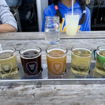 Aslan Brewing Company - Flight - Brewpubs Near Me - Bellingham, Washington