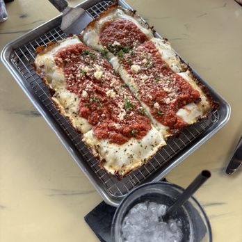District Bar and Kitchen - Pizza - Bars Near Me - Ocala, Florida District Bar and Kitchen - Pizza - Bars Near Me - Ocala, Florida