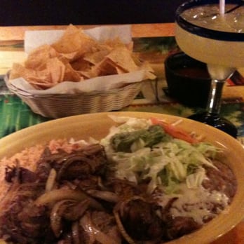 El Campesino - Carnitas and hornitos margarita. - Mexican Near Me - Pittsburgh, Pennsylvania El Campesino - Carnitas and hornitos margarita. - Mexican Near Me - Pittsburgh, Pennsylvania
