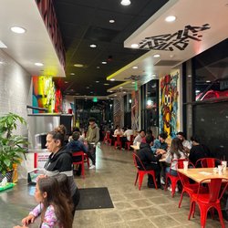Dave's Hot Chicken - The restaurant