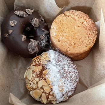 Baked Bar - Bakeries Near Me - Culver City, California