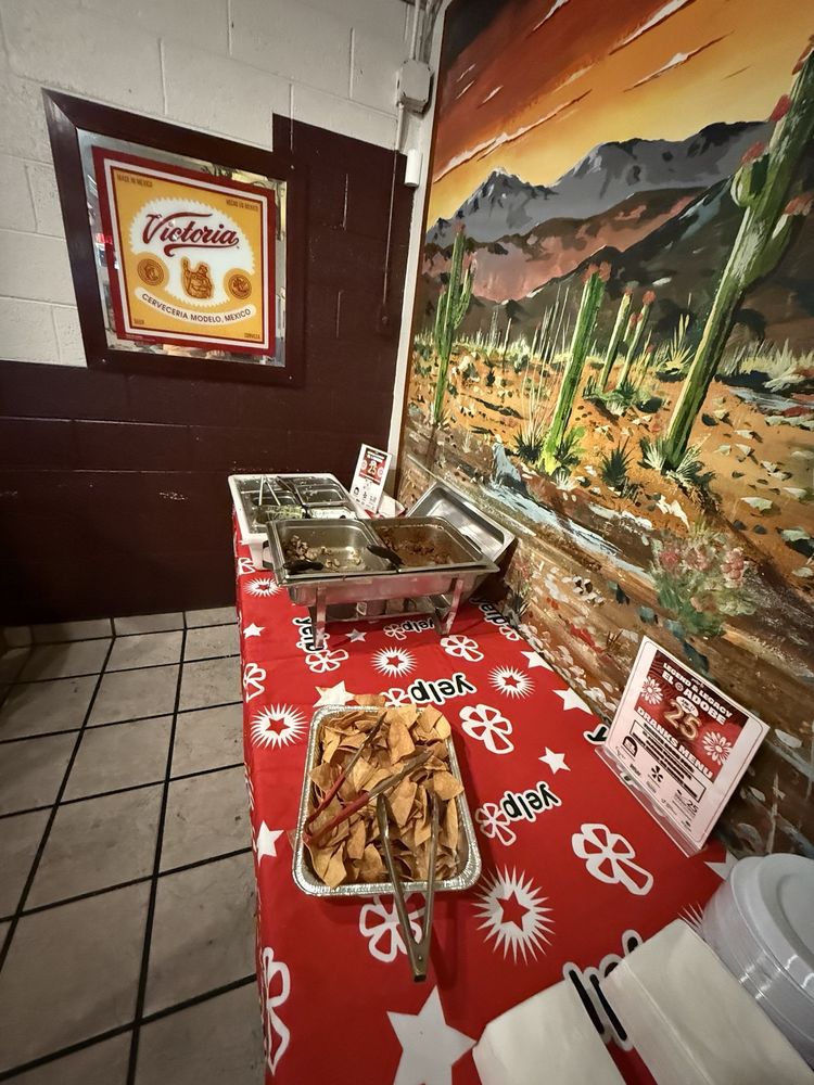El Adobe Cafe