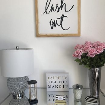 Chic Lash Bar - Eyelash Service Near Me - Murrieta, California