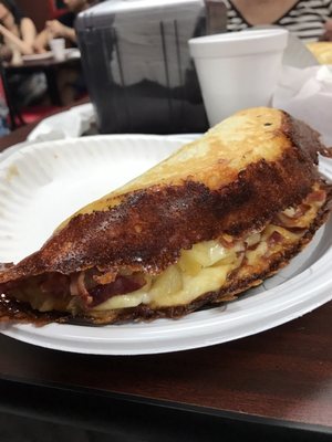 Star Chiguas Pizza Cubana by null