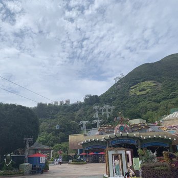香港海洋公園 - A look inside - Aquariums Near Me - Hong Kong, HK