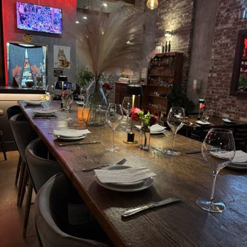Rustic Spoon - Valley Village - Party table - Thai Near Me - Valley Village, California