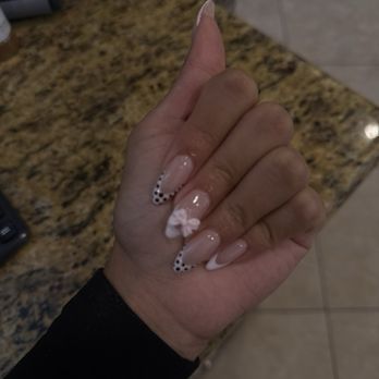 Caesars Nails & Spa - Nail Salons Near Me - Pembroke Pines, Florida Caesars Nails & Spa - Nail Salons Near Me - Pembroke Pines, Florida