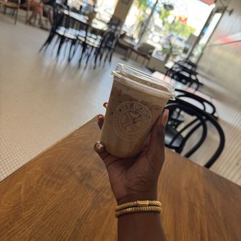 Honest Coffee Roasters - The Southern Latte (iced) - Coffee & Tea Near Me - Homewood, Alabama Honest Coffee Roasters - The Southern Latte (iced) - Coffee & Tea Near Me - Homewood, Alabama