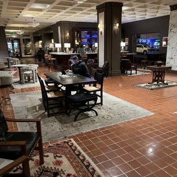 Pasadena Hotel & Pool - Inside - Hotels Near Me - Pasadena, California