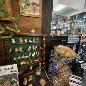 Sushi Vegan - Cute mini things for sale - Vegan Near Me - Santa Monica, California Sushi Vegan - Cute mini things for sale - Vegan Near Me - Santa Monica, California