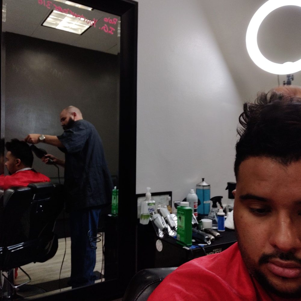 Armentas Barber Shop - Burbank - Barbers Near Me - Burbank, California Armentas Barber Shop - Burbank - Barbers Near Me - Burbank, California
