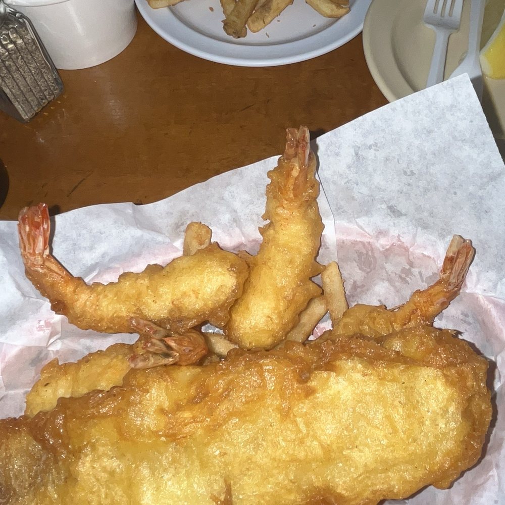 West Coast Fish N' Chips - 1 fish, 6 shrimp - Seafood Near Me - Clovis, California