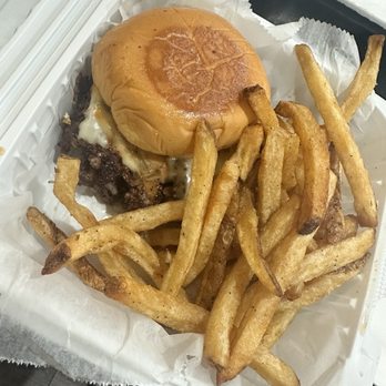 Smashed - Burgers Near Me - New Bedford, Massachusetts