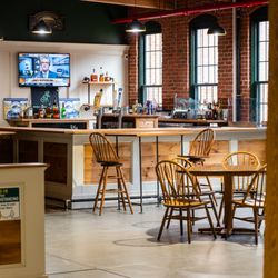 Mully's Indoor Golf Lounge