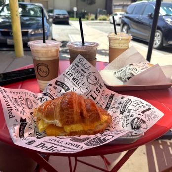 Platform 909 - Cheese Croissantwich, Jasmine Milk Tea, Lavender Haze Latte, and Banana Pecan Latte. - Coffee & Tea Near Me - Chino Hills, California