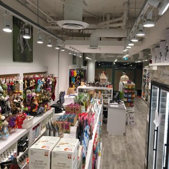Bone & Biscuit - Pet Stores Near Me - Port Moody, British Columbia Bone & Biscuit - Pet Stores Near Me - Port Moody, British Columbia