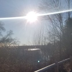 Washington Secondary Trail - Autumn sun over Stump Pond