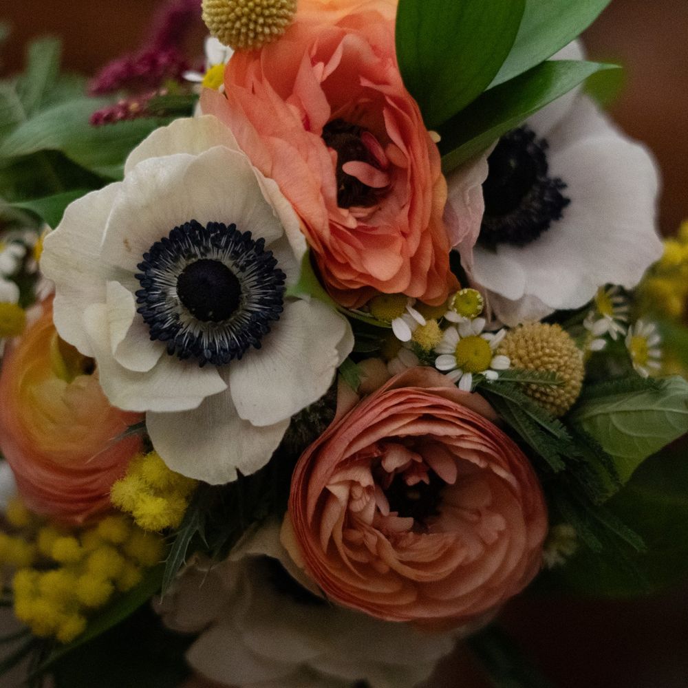 En Fleur - Smaller bouquet for Maid of Honor - Florists Near Me - Dallas, Texas En Fleur - Smaller bouquet for Maid of Honor - Florists Near Me - Dallas, Texas