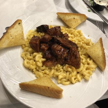 T's Rockin Roadhouse - Brisket Mac and cheese - Bars Near Me - Columbus, Michigan