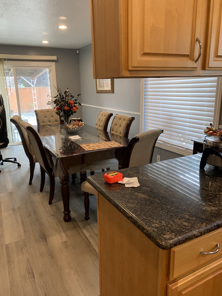 ROADRUNNER GLASS Updated August 2024 43 Photos & 128 Reviews 4246