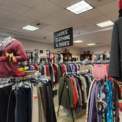 Northshore Thrift Store - Inside 3