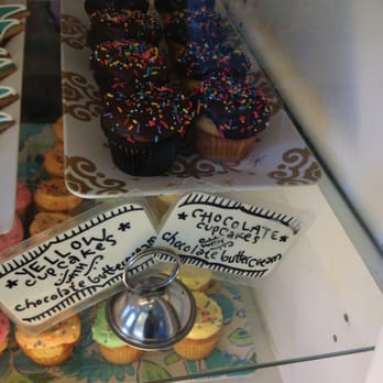 Sweet Mandy B's - That's what I got for hubby's Friday lunch box. - Bakeries Near Me - Chicago, Illinois Sweet Mandy B's - That's what I got for hubby's Friday lunch box. - Bakeries Near Me - Chicago, Illinois